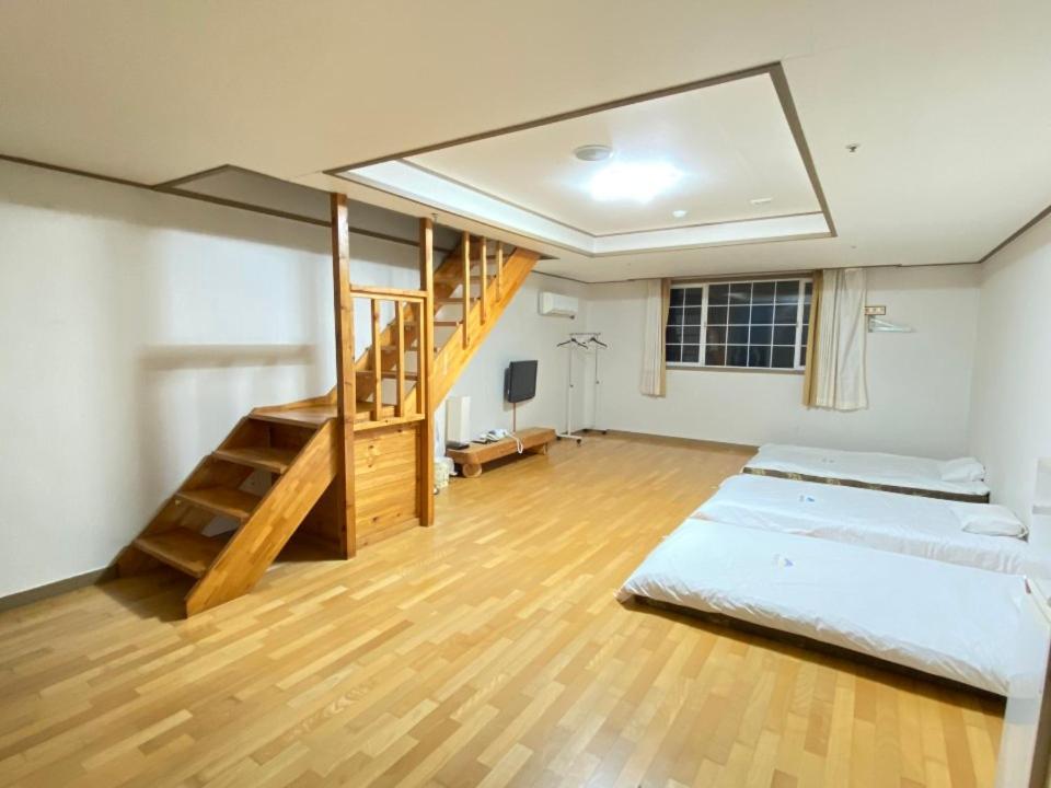 Arbon Youth Hostel & Resort Чечжу Екстер'єр фото